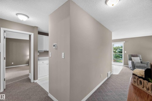 #212 9535 176 St Nw, Edmonton, AB - Indoor Photo Showing Other Room