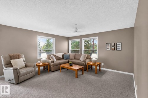 #212 9535 176 St Nw, Edmonton, AB - Indoor Photo Showing Living Room