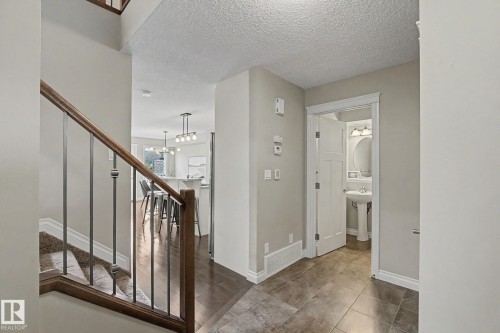 1135 177 Street Sw, Edmonton, AB - Indoor Photo Showing Other Room