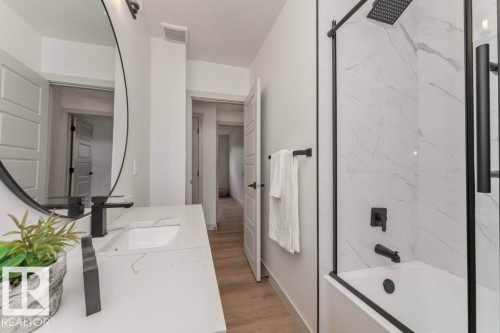 4703 117 Street Nw, Edmonton, AB - Indoor Photo Showing Bathroom