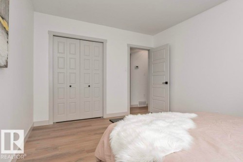 4703 117 Street Nw, Edmonton, AB - Indoor Photo Showing Bedroom