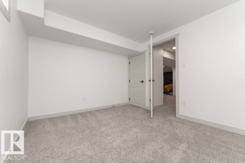 4703 117 Street Nw, Edmonton, AB - Indoor Photo Showing Other Room