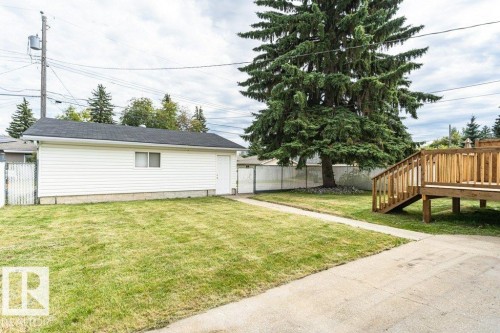 4703 117 Street Nw, Edmonton, AB - Outdoor