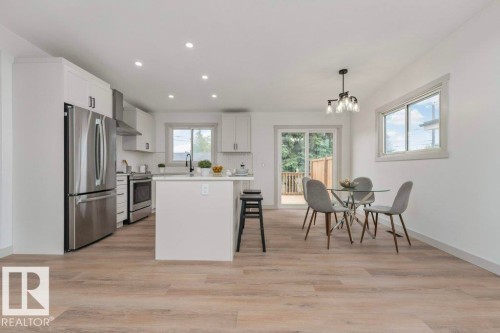 4703 117 Street Nw, Edmonton, AB - Indoor