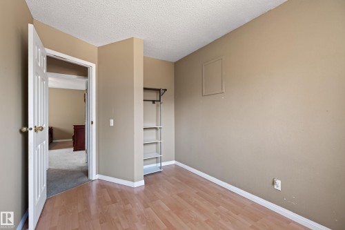 19040 70 Avenue Nw, Edmonton, AB - Indoor Photo Showing Other Room