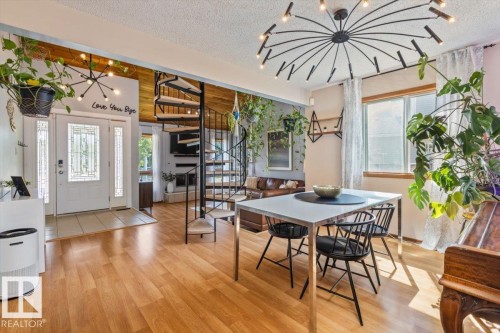 6 Laird Place, St. Albert, AB - Indoor Photo Showing Dining Room