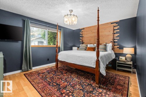 6 Laird Place, St. Albert, AB - Indoor Photo Showing Bedroom