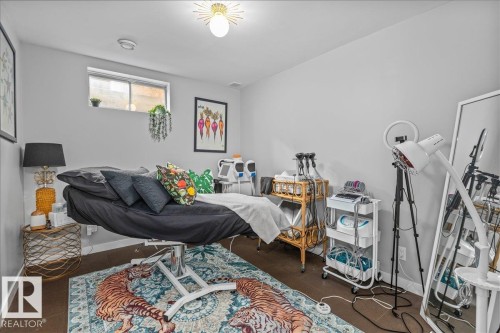 6 Laird Place, St. Albert, AB - Indoor Photo Showing Bedroom