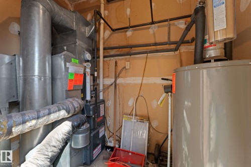 164 Surrey Gardens Nw, Edmonton, AB - Indoor Photo Showing Basement