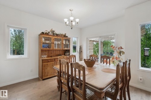 56 Hartwick Manor, Spruce Grove, AB - Indoor Photo Showing Dining Room