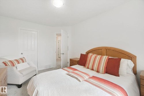 56 Hartwick Manor, Spruce Grove, AB - Indoor Photo Showing Bedroom