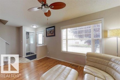 13924 152 Avenue Nw, Edmonton, AB - Indoor