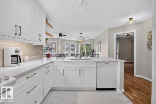 #300 7839 96 St Nw, Edmonton, AB - Indoor Photo Showing Kitchen