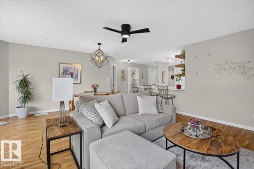 #300 7839 96 St Nw, Edmonton, AB - Indoor Photo Showing Living Room