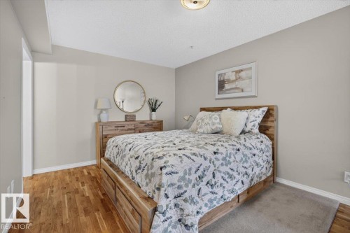 #300 7839 96 St Nw, Edmonton, AB - Indoor Photo Showing Bedroom