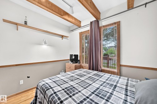 11419 126 Street Nw, Edmonton, AB - Indoor Photo Showing Bedroom