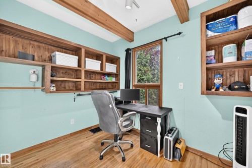 11419 126 Street Nw, Edmonton, AB - Indoor Photo Showing Office