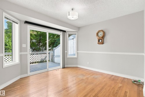 #1 3311 58 St Nw, Edmonton, AB - Indoor Photo Showing Other Room