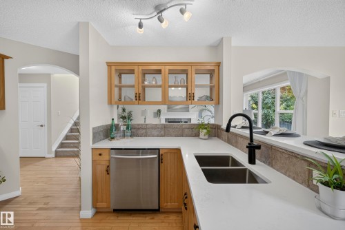 1322 Barnes Close Sw, Edmonton, AB - Indoor Photo Showing Kitchen With Double Sink