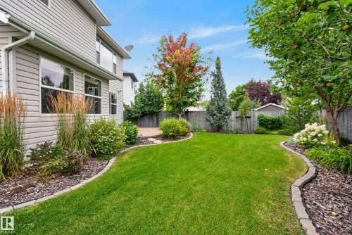 1322 Barnes Close Sw, Edmonton, AB - Outdoor