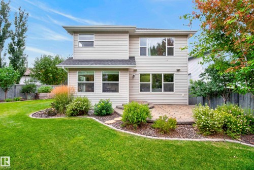 1322 Barnes Close Sw, Edmonton, AB - Outdoor