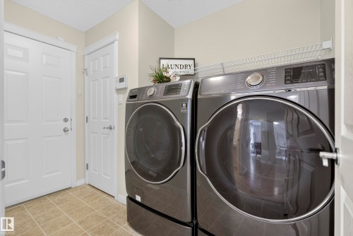 1322 Barnes Close Sw, Edmonton, AB - Indoor Photo Showing Laundry Room