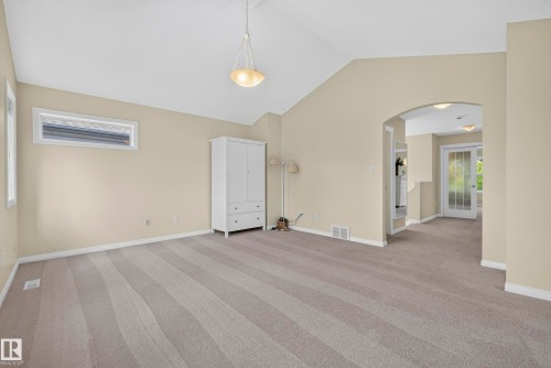1322 Barnes Close Sw, Edmonton, AB - Indoor Photo Showing Other Room