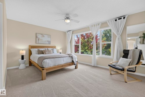 1322 Barnes Close Sw, Edmonton, AB - Indoor Photo Showing Bedroom