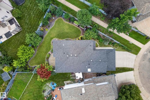 1322 Barnes Close Sw, Edmonton, AB - Outdoor
