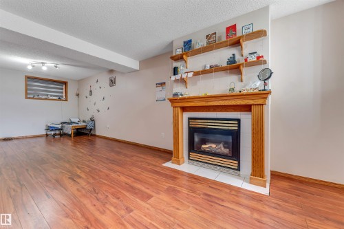 5119 157 Avenue Nw, Edmonton, AB - Indoor With Fireplace
