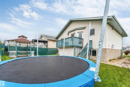 5119 157 Avenue Nw, Edmonton, AB - Outdoor
