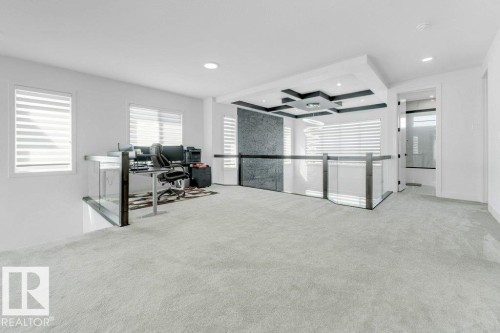 424 33 Avenue Nw, Edmonton, AB - Indoor