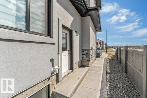 424 33 Avenue Nw, Edmonton, AB - Outdoor With Exterior