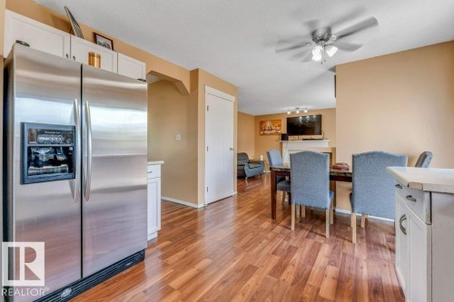 4424 28A Street Nw, Edmonton, AB - Indoor