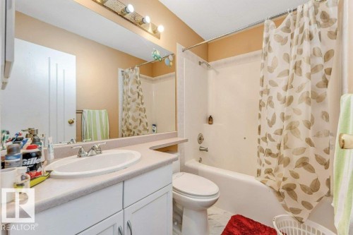 4424 28A Street Nw, Edmonton, AB - Indoor Photo Showing Bathroom