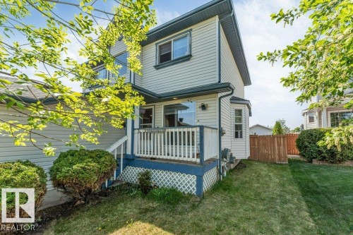 4424 28A Street Nw, Edmonton, AB - Outdoor