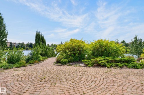 13527 158 Avenue Nw, Edmonton, AB - Outdoor