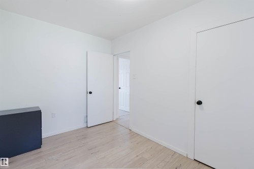 9606 163 Street Nw, Edmonton, AB - Indoor Photo Showing Other Room