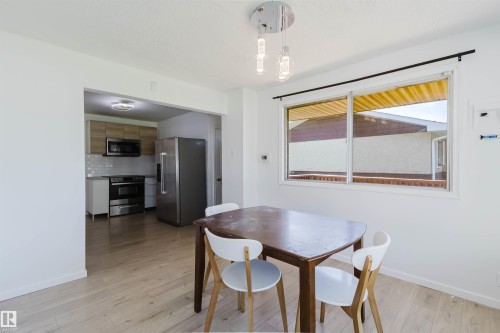 9606 163 Street Nw, Edmonton, AB - Indoor Photo Showing Dining Room