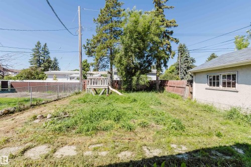 9606 163 Street Nw, Edmonton, AB - Outdoor