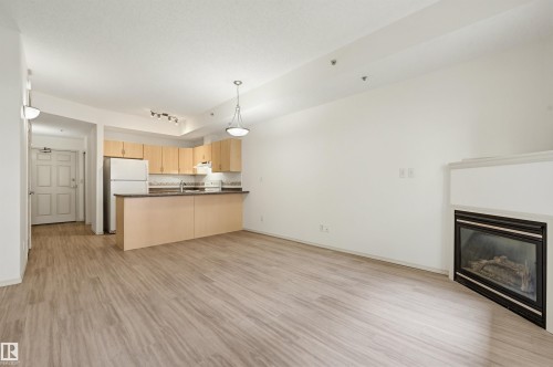#102 11103 84 Av Nw, Edmonton, AB 