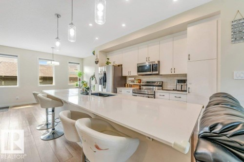 5315 22 Avenue Sw, Edmonton, AB - Indoor Photo Showing Kitchen With Double Sink With Upgraded Kitchen