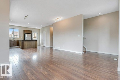 #1 655 Watt Bv Sw, Edmonton, AB - Indoor