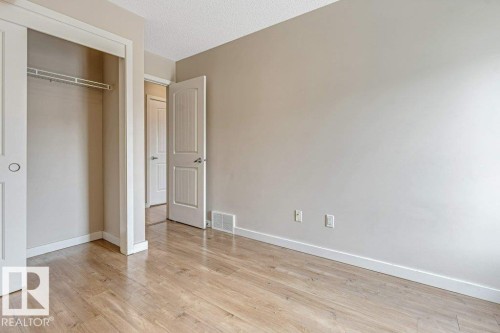#1 655 Watt Bv Sw, Edmonton, AB - Indoor Photo Showing Other Room