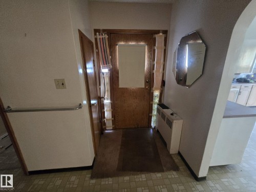 Additional content - 9839 81 Avenue Nw, Edmonton, AB - Indoor