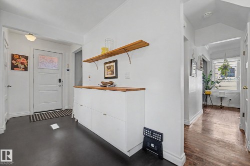 12131 126 Street Nw, Edmonton, AB - Indoor Photo Showing Other Room