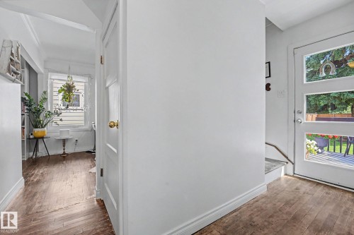 12131 126 Street Nw, Edmonton, AB - Indoor Photo Showing Other Room