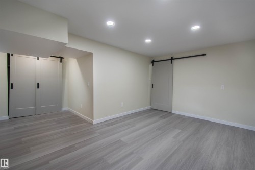 71 Amberly Crest Nw, Edmonton, AB - Indoor