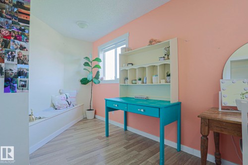 16 La Costa Fairway Close, Stony Plain, AB - Indoor Photo Showing Other Room