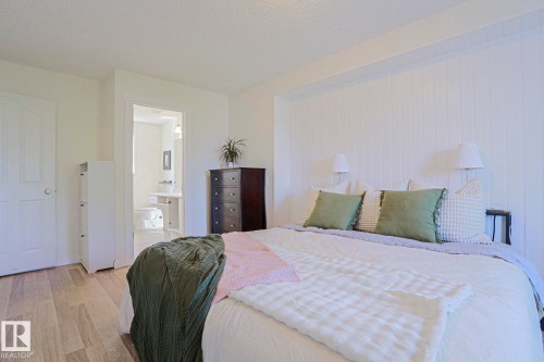 16 La Costa Fairway Close, Stony Plain, AB - Indoor Photo Showing Bedroom